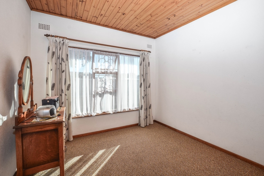 4 Bedroom Property for Sale in Richmond Estate Western Cape